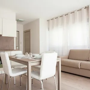 Apartament Astoria, Bolonia